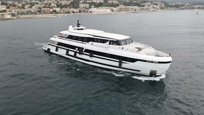 photo of 129' Extra Yachts 2019