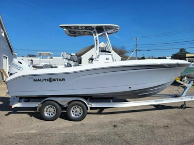 photo of 22' NauticStar 222 Offshore 2025
