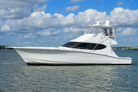 photo of 54' Hatteras GT 54 2017