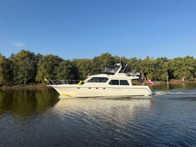 photo of 53' Navigator 5300 1998