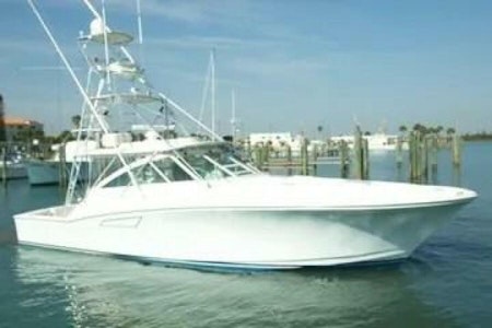 photo of 45' Cabo 45 Express 2002