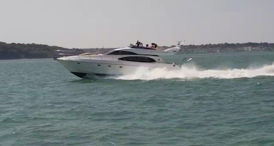 photo of 58' Azimut 58 1999