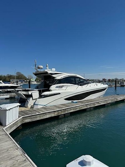 photo of 48' Galeon 485 HTS 2019