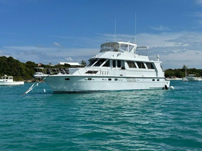 photo of 60' Jefferson Marquessa 2000