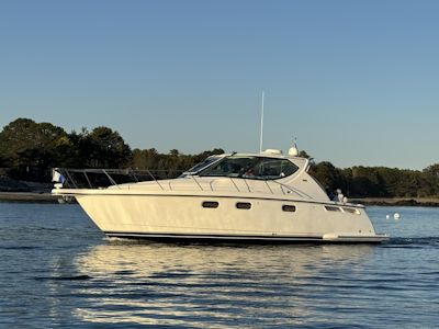 photo of 39' Tiara Yachts 3900 Sovran 2008