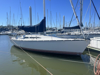 photo of 36' C&C 110 1999