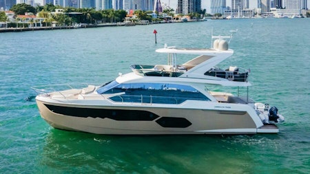 photo of 58' Absolute 58 Fly 2019