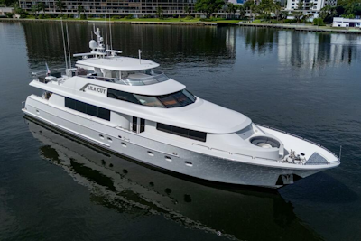 photo of 112' Westport 2006
