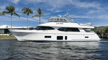 photo of 85' Ocean Alexander 85 2017