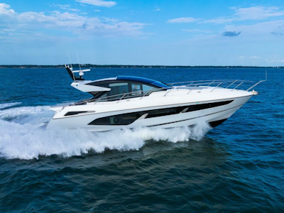 photo of 60' Sunseeker Predator 60 EVO 2021