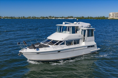 photo of 45' Carver 455 Aft Cabin MY 1998