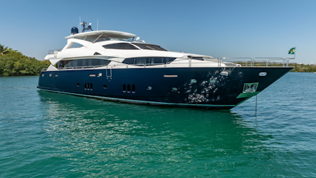 photo of 112' Sunseeker 34 Metre Yacht 2010