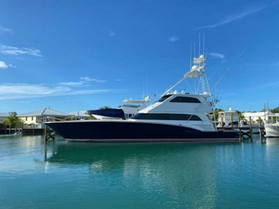 photo of 82' Sea Force IX Enclosed Flybridge 2005
