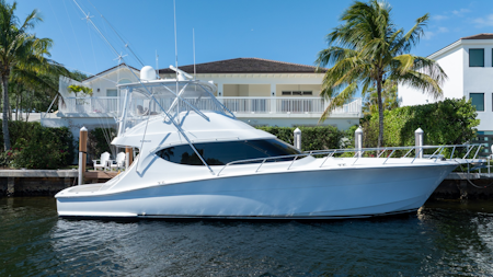 photo of 54' Hatteras 54 GT 2017
