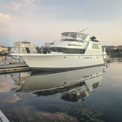 photo of 59' Hatteras 52 Sport Deck Motor Yacht 1998