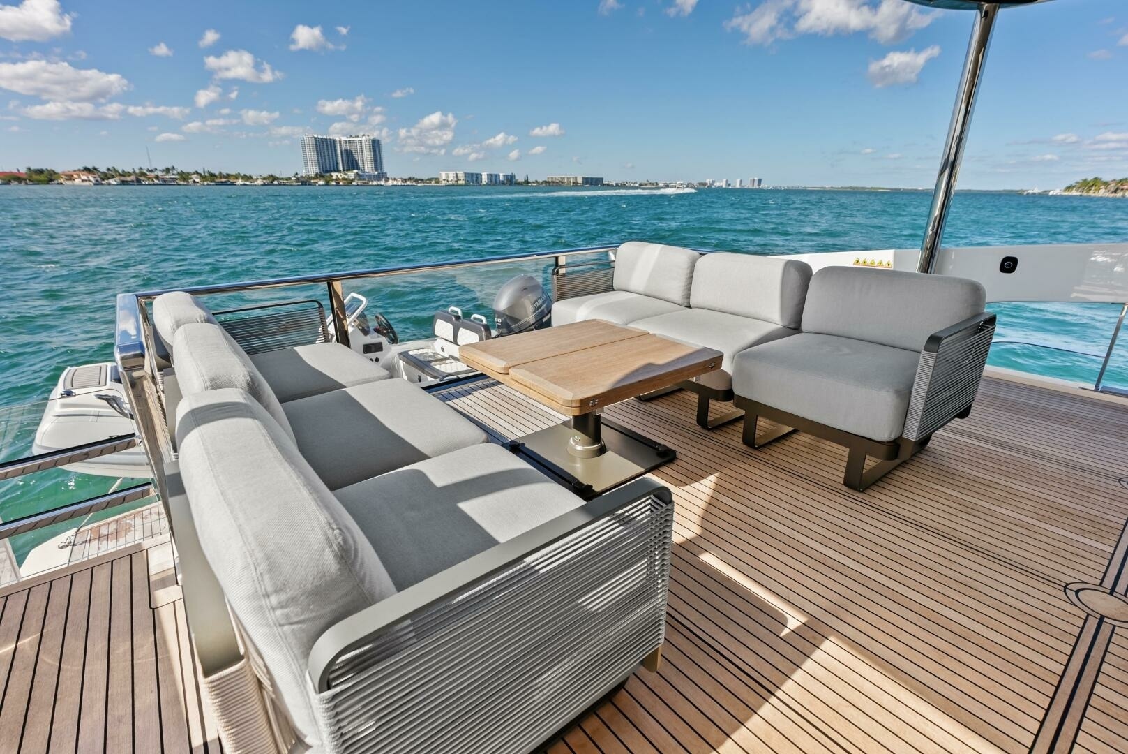 Absolute-75 Navetta 2025-Fantasy Girl Palm Beach-Florida-United States-6294930 | Thumbnail