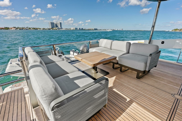 Absolute-75 Navetta 2025-Fantasy Girl Palm Beach-Florida-United States-6294930