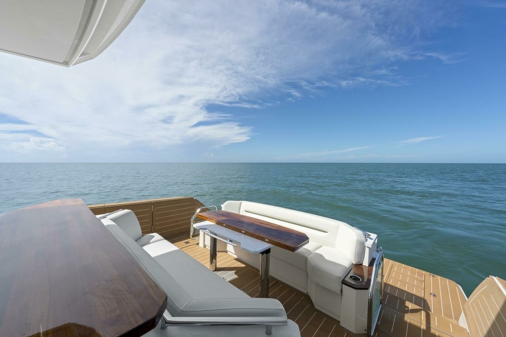 Tiara Yachts-EX 60 2023-Tranquil Moments II Marco Island-Florida-United States-6927375 | Thumbnail