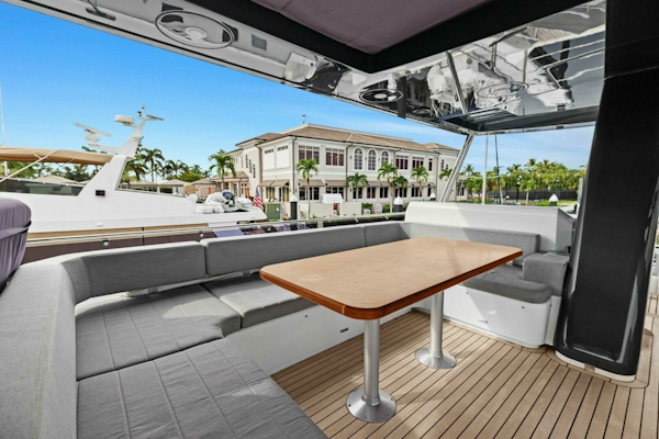 Sirena-64-MY 2021-Destin-E Fort Myers-Florida-United States-2021 Sirena 64 DESTIN-E Flybridge-6800094