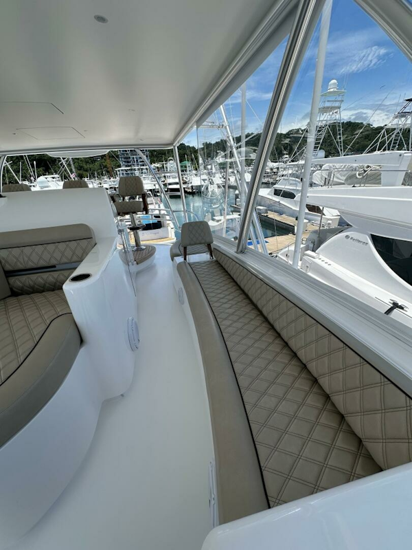 Viking-82 Convertible 2025-Boujie QUEPOS-Costa Rica-2025 82 Viking Convertible Boujie Bridge (7)-6811606
