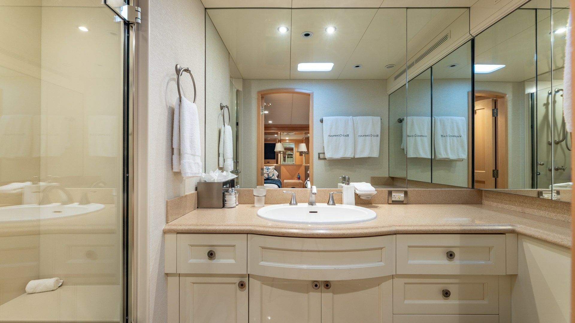 Trinity Yachts-144  1998-BAD COMPANY Fort Lauderdale-Florida-United States-1998 Trinity Yachts Sport Fisherman  BAD COMPANY: Elegant Ensuite Bathroom-6803472 | Thumbnail