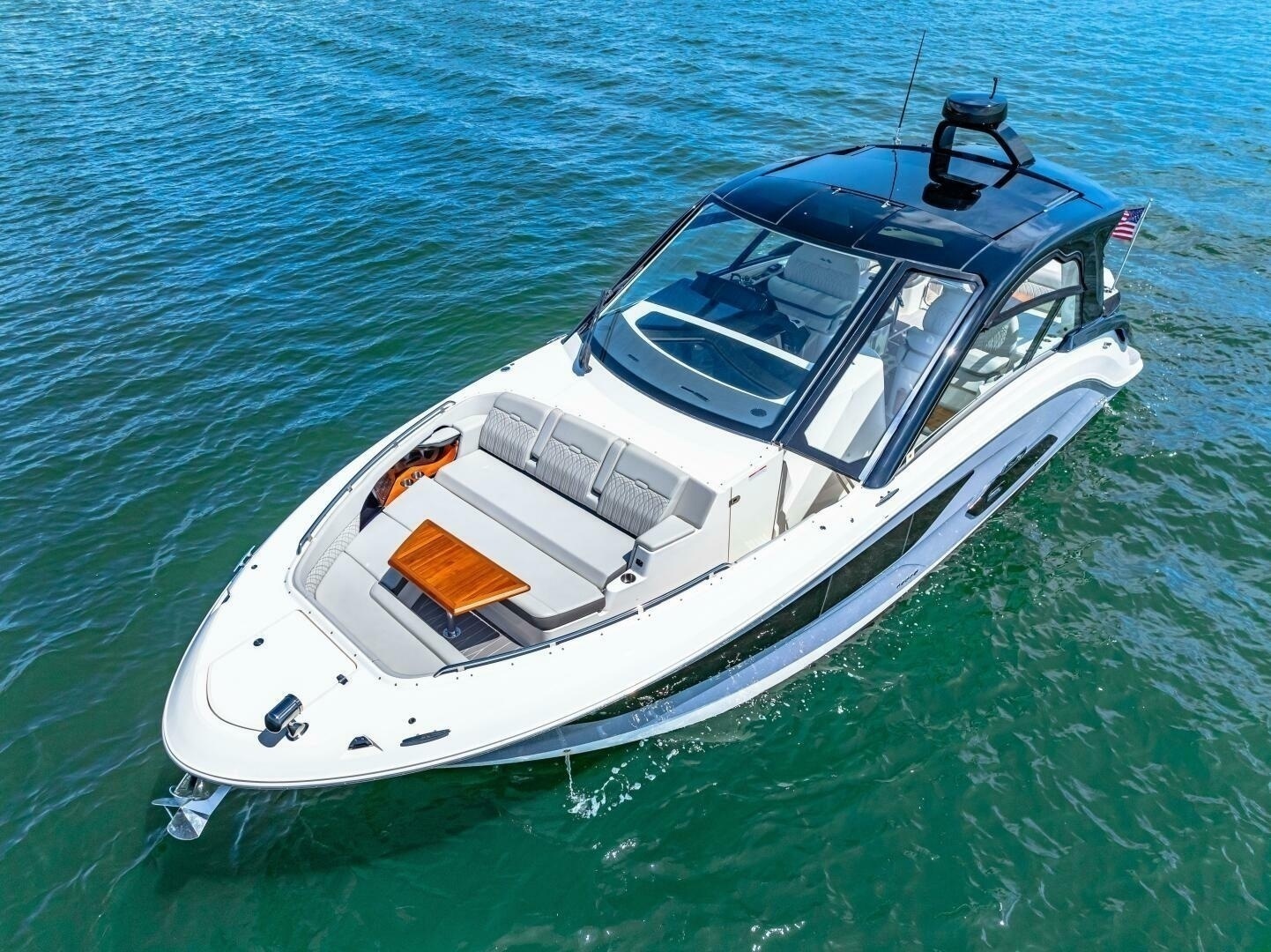 Sea Ray-370 Sundancer 2022-Golden Ticket Sarasota-Florida-United States-2022 Sea Ray 370 OB -6287915 | Thumbnail