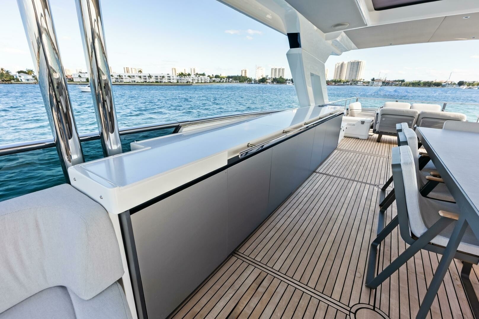 Absolute-75 Navetta 2025-Fantasy Girl Palm Beach-Florida-United States-6294923 | Thumbnail