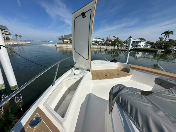 Tiara Yachts-EX 60 2025-Just Fine Sister Bay-Wisconsin-United States-2025 Tiara Yachts 60 EX  Bow Storage-6277633