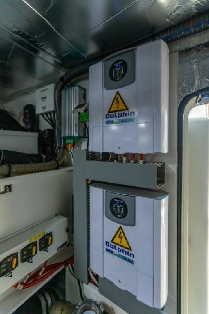 Prestige-630 Flybridge 2020-Truly Blessed Destin (Baytown Marina)-Florida-United States-2020 Prestige 630 FB  Engine Room 5-6274117 | Thumbnail