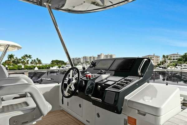 Sirena-64-MY 2021-Destin-E Fort Myers-Florida-United States-2021 Sirena 64 DESTIN-E Flybridge-6800131