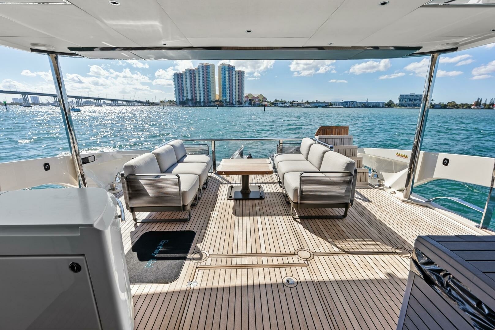 Absolute-75 Navetta 2025-Fantasy Girl Palm Beach-Florida-United States-6294928 | Thumbnail