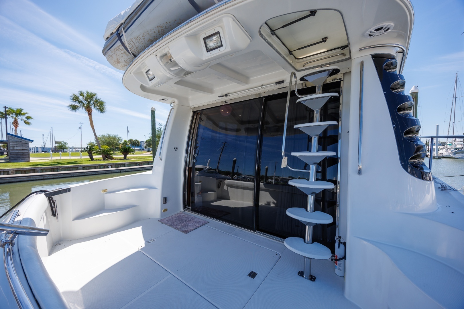 Carver-530 Voyager 1999-Doneflynn Seabrook-Texas-United States-1999 Carver 530 Voyager-6320867 | Thumbnail
