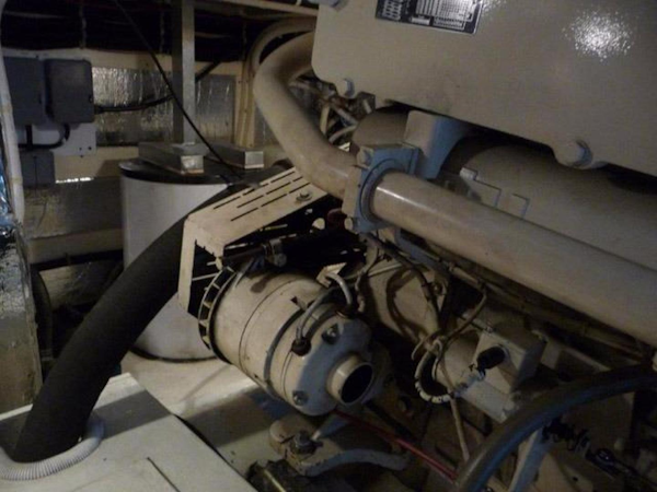 Navigator-5000 Classic 1998-Anne B Stuart-Florida-United States-Engine Room-371858