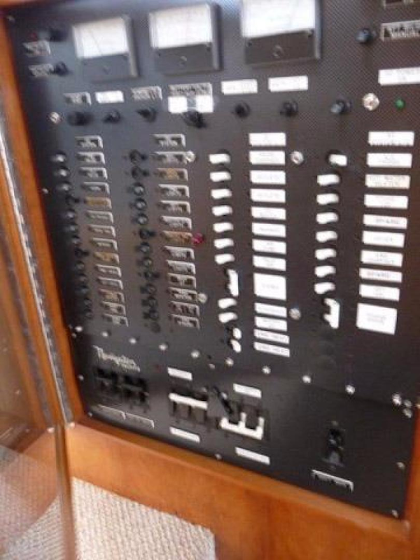 Navigator-5000 Classic 1998-Anne B Stuart-Florida-United States-Electrical-371856