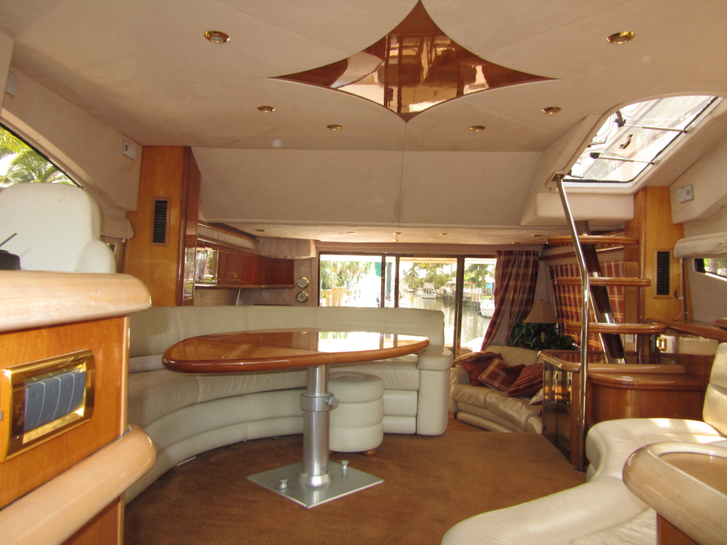 Sunseeker-Manhattan 64 2003-Dealership Fort Lauderdale-Florida-United States-Salon with NEW Headliner and Fabrics-1147349 | Thumbnail