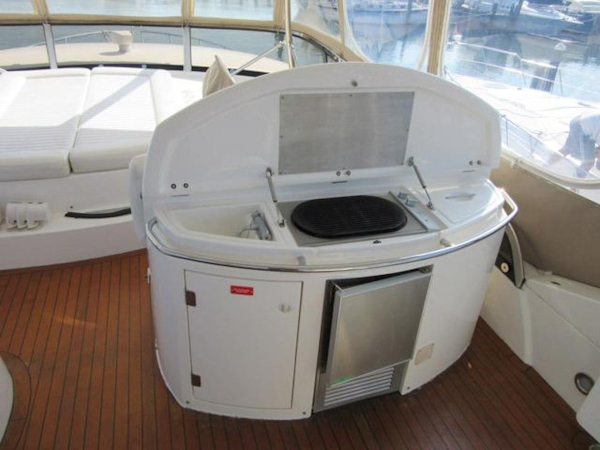 Sunseeker-Manhattan 64 2003-Dealership Fort Lauderdale-Florida-United States-F/B Grill and Icemaker-376007