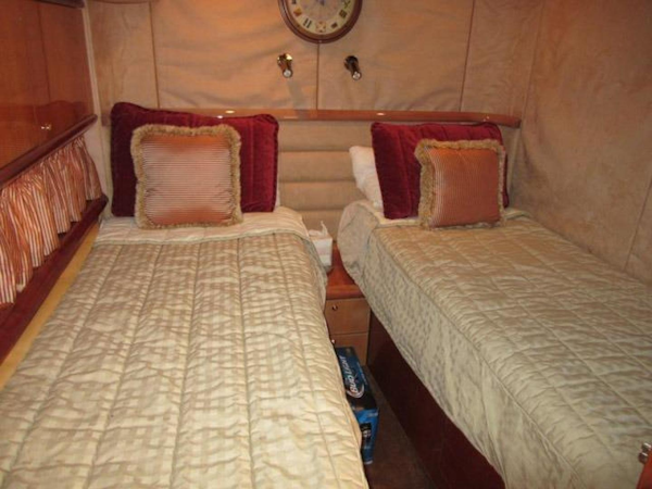 Sunseeker-Manhattan 64 2003-Dealership Fort Lauderdale-Florida-United States-Guest Stateroom Port-375995