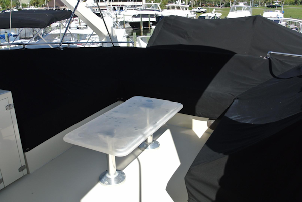 Hatteras-67 Cockpit Motor Yacht 1988-Lady Encore Saint Petersburg-Florida-United States-Fly-Bridge seating-926185
