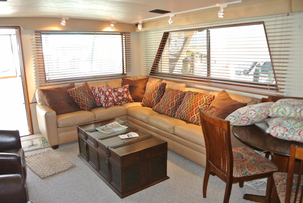 Hatteras-67 Cockpit Motor Yacht 1988-Lady Encore Saint Petersburg-Florida-United States-Salon-926190