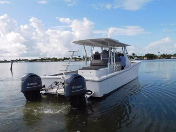 Millennia-Catamaran Center Console S/F 2009 -Madeira Beach-Florida-United States-Starboard Side-925401