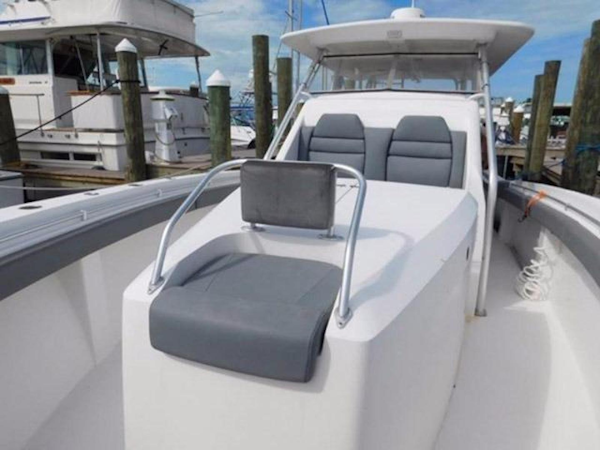 Millennia-Catamaran Center Console S/F 2009 -Madeira Beach-Florida-United States-Forward Seating-925388