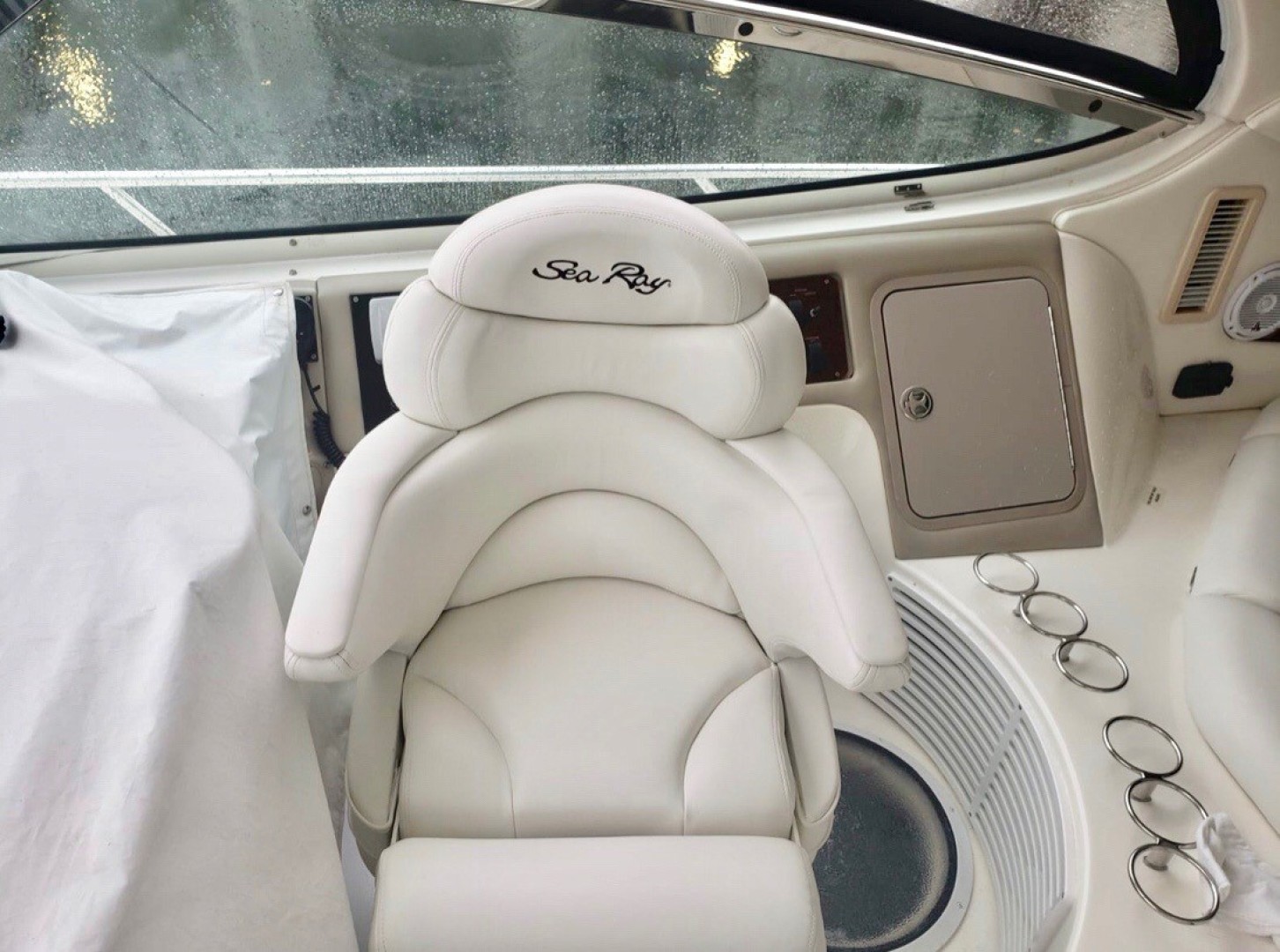 Sea Ray-Sundancer 2001-Lasting Impression Ft. Lauderdale-Florida-United States-Helm Seat-1199035 | Thumbnail