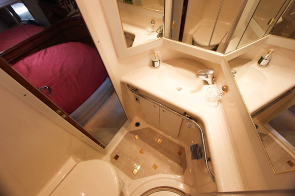 Sea Ray-Sundancer 2001-Lasting Impression Ft. Lauderdale-Florida-United States-Master Head-1064999