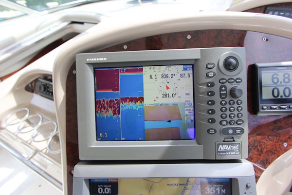 Sea Ray-Sundancer 2001-Lasting Impression Ft. Lauderdale-Florida-United States-Helm and Electronics-1065005