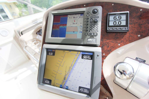 Sea Ray-Sundancer 2001-Lasting Impression Ft. Lauderdale-Florida-United States-Helm and Electronics-1065002