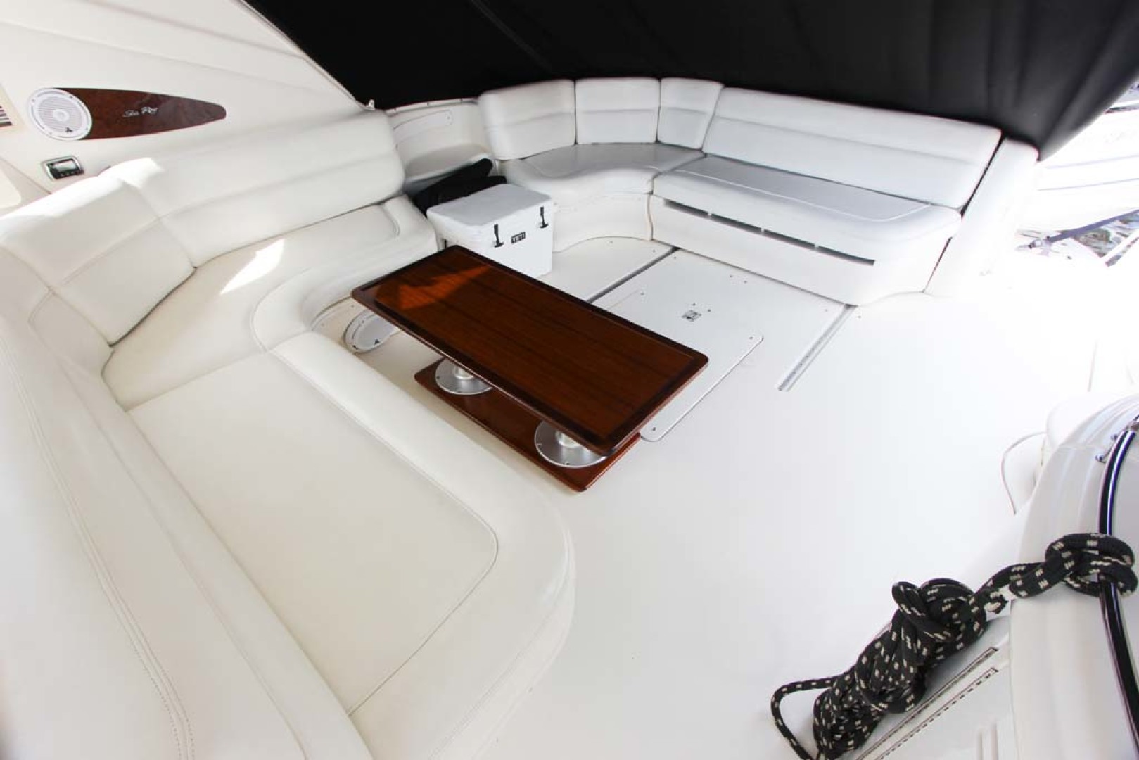 Sea Ray-Sundancer 2001-Lasting Impression Ft. Lauderdale-Florida-United States-Cockpit Seating-1065012 | Thumbnail