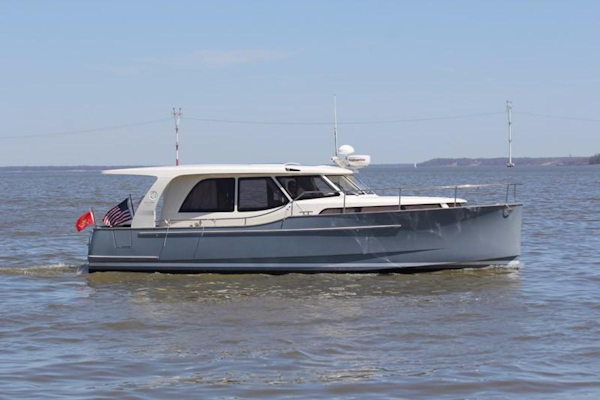Greenline-33 300 2014-Inspiration Annapolis-Maryland-United States-Profile-923110