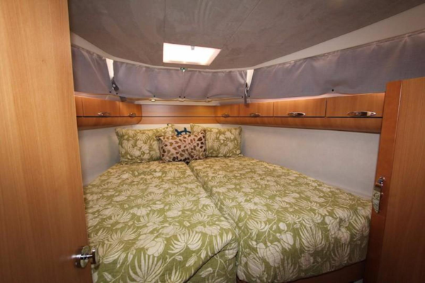 Greenline-33 300 2014-Inspiration Annapolis-Maryland-United States-Berths Together-923135