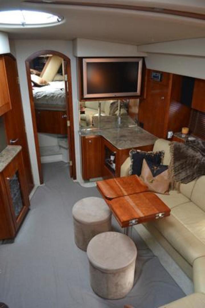 Cruisers Yachts-460 Express 2008-Bikini Blues Miami-Florida-United States-Salon Forward-924358 | Thumbnail