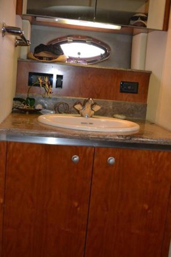 Cruisers Yachts-460 Express 2008-Bikini Blues Miami-Florida-United States-Vanity-924367
